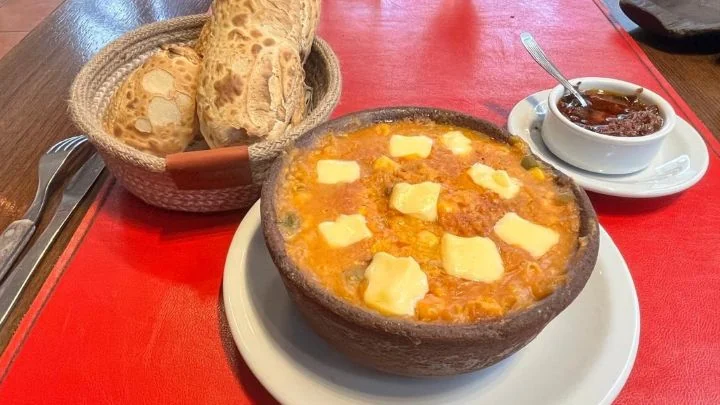 Humita en Olla Tradicional: Nutritiva y con Historia