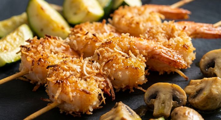 Camarões Crocantes Empanados em Coco e Panko
